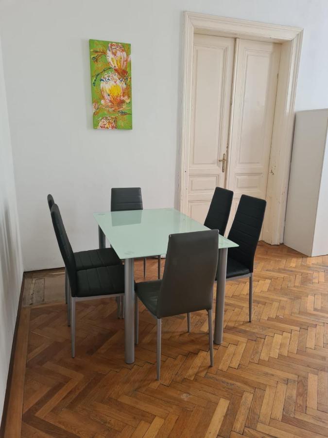 וינה Central City Apartment 131 מראה חיצוני תמונה