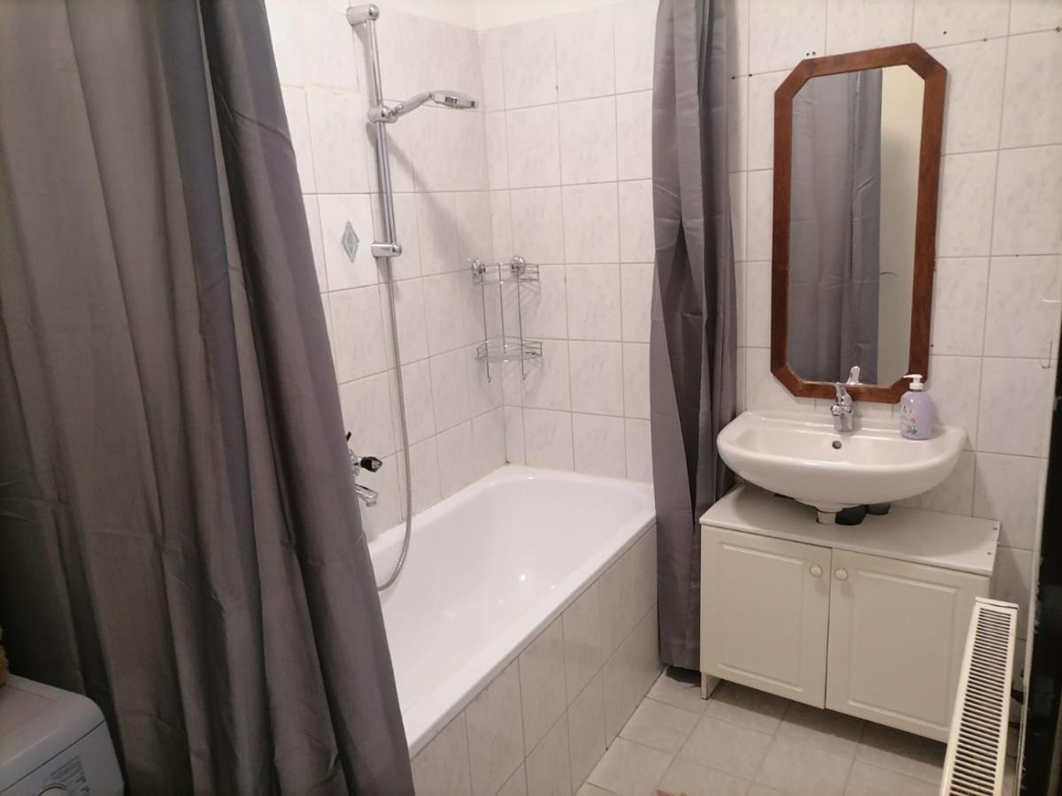 וינה Central City Apartment 131 מראה חיצוני תמונה